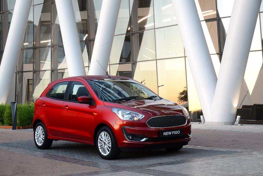  Ford Figo Titanium 2018 года  (фото 18 из 40)